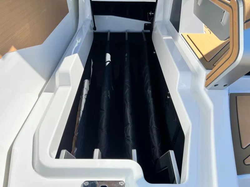 Slide: The Image of Nautique Super Air Nautique G25 Paragon 2026 - 20