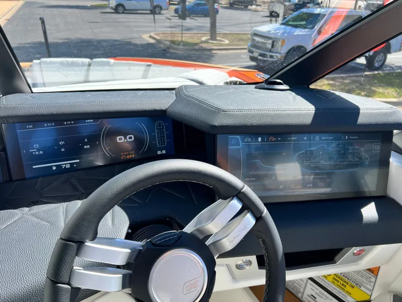 Slide: The Image of Nautique Super Air Nautique G25 Paragon 2026 - 39