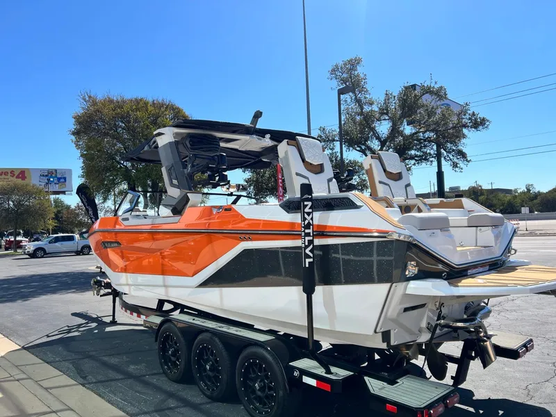 Slide: The Image of Nautique Super Air Nautique G25 Paragon 2026 - 4