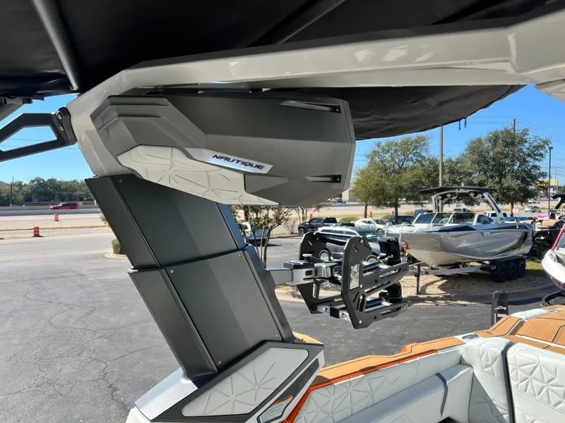 Slide: The Image of Nautique Super Air Nautique G25 Paragon 2026 - 54