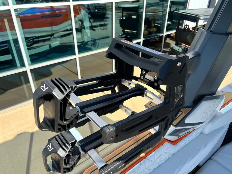 Slide: The Image of Nautique Super Air Nautique G25 Paragon 2026 - 57