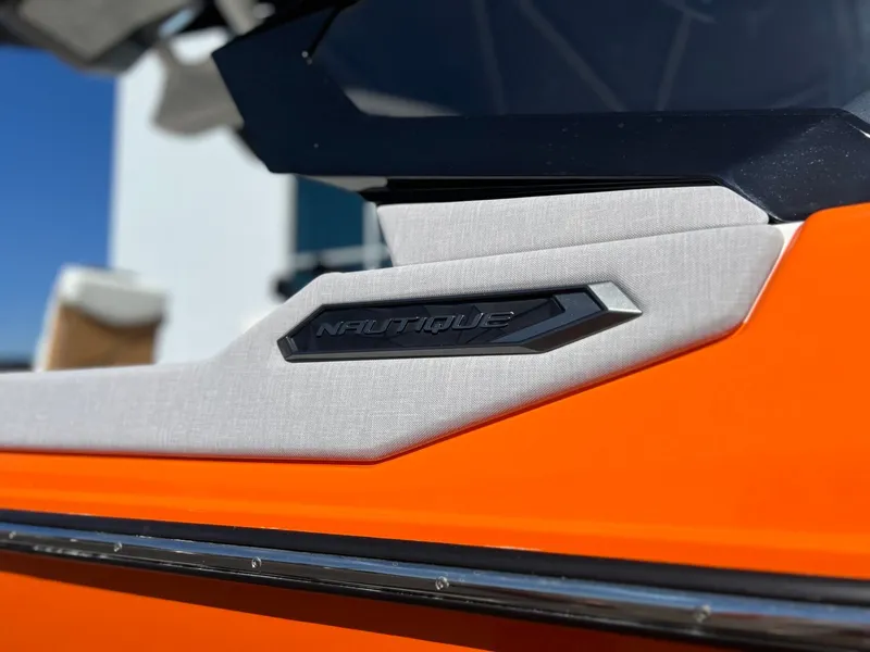 Slide: The Image of Nautique Super Air Nautique G25 Paragon 2026 - 9