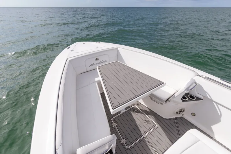 Slide: The Image of Nor-Tech 390 Sport 2020 - 22