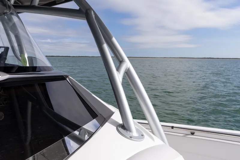 Slide: The Image of Nor-Tech 390 Sport 2020 - 26