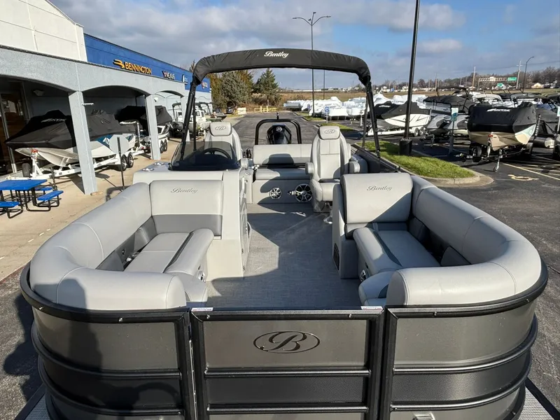 Slide: The Image of Bentley Pontoons 243 Legacy Swingback 2026 - 6