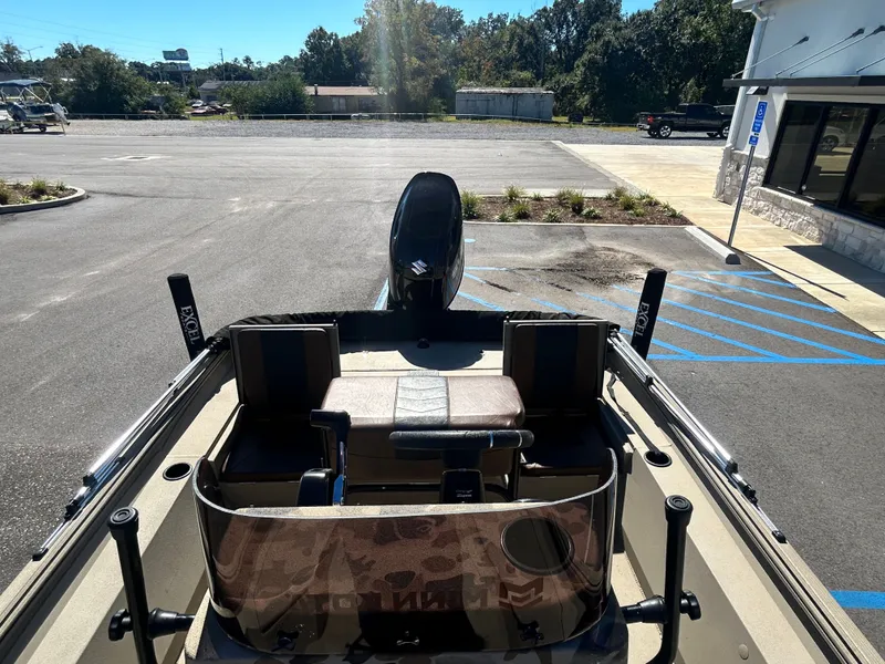 Slide: The Image of Excel Bay Pro Elite 220 2023 - 14