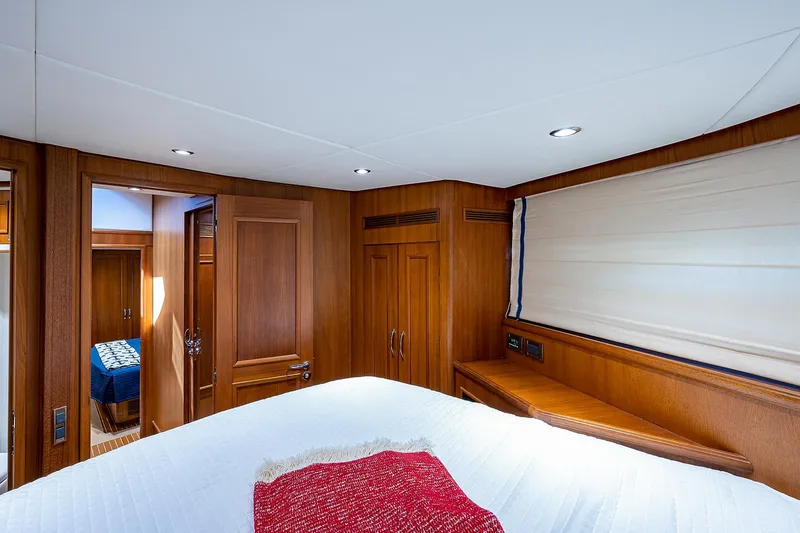 Slide: The Image of Grand Banks 54 Europa 2013 - 100