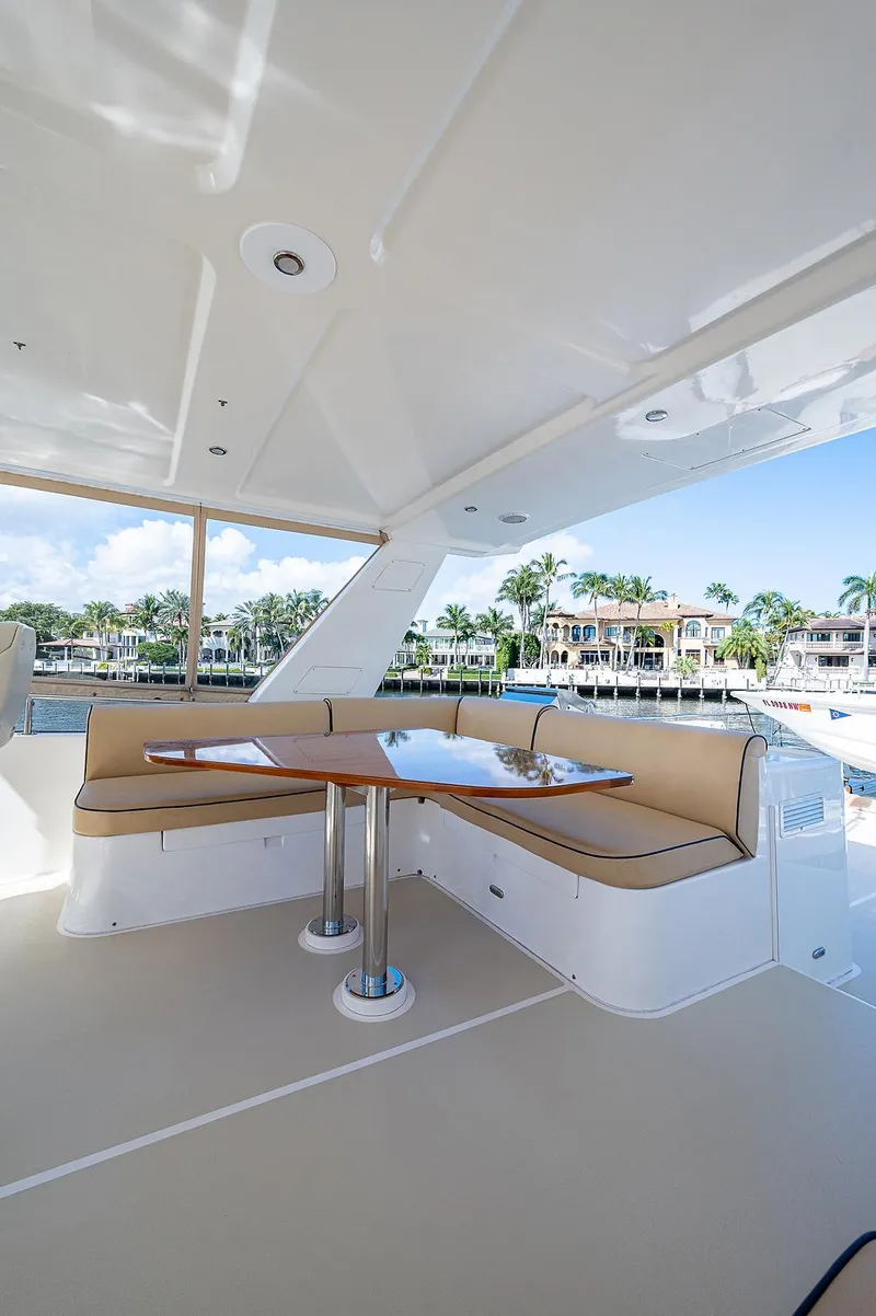 Slide: The Image of Flybridge - 40