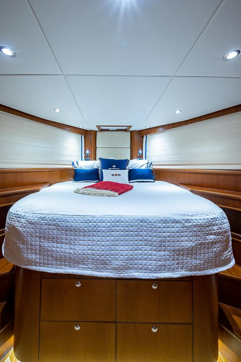 Slide: The Image of Grand Banks 54 Europa 2013 - 96