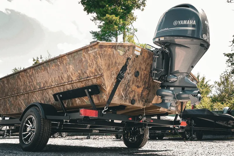 Slide: The Image of 2026 G3 Gator Tough 18 CCJ boat with Yamaha engine on trailer. - 28