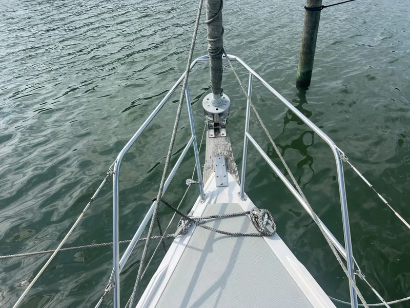 Slide: The Image of Catalina 30 1987 - 11