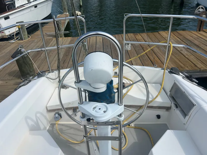 Slide: The Image of Catalina 30 1987 - 4