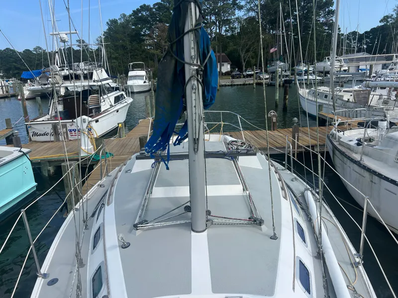 Slide: The Image of Catalina 30 1987 - 7