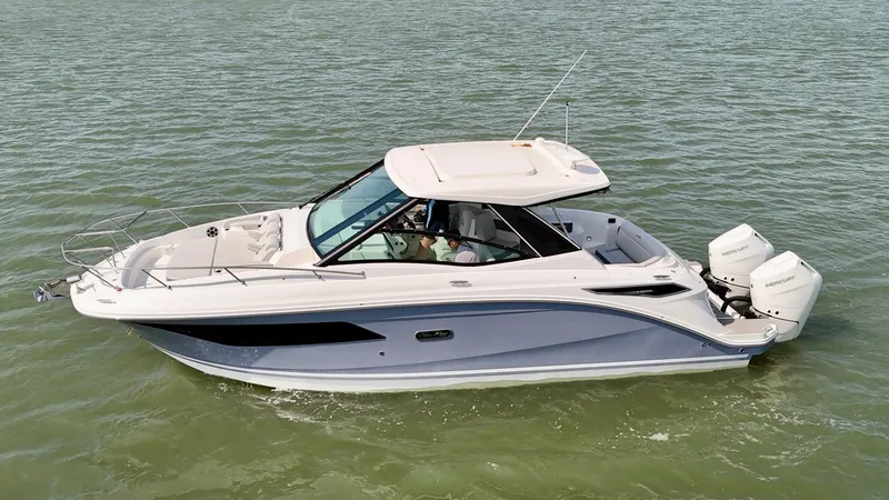 Slide: The Image of Sea Ray Sundancer 320 Outboard 2026 - 2