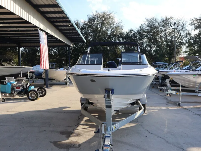 Slide: The Image of Bayliner V20 2026 - 4