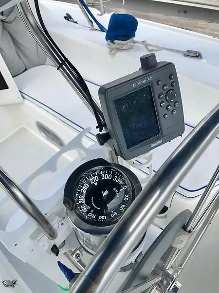 Slide: The Image of Compass and GPS on Catalina 320 sailboat, 2000 model, cockpit view. - 28