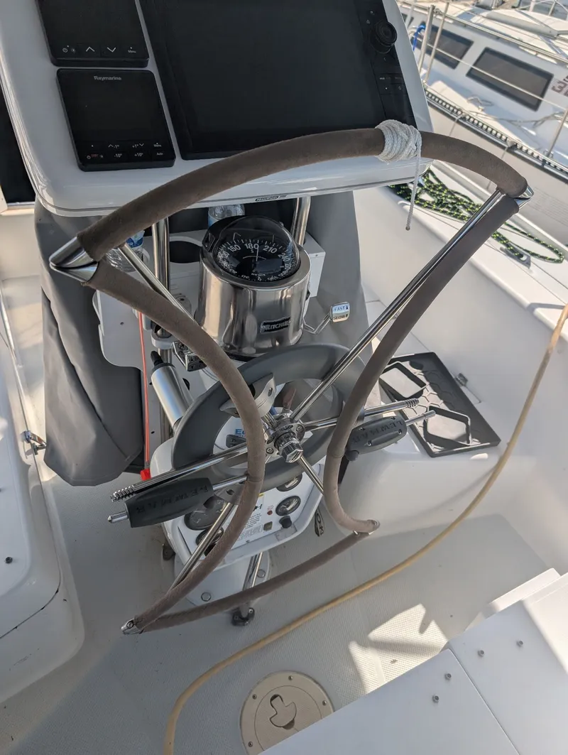 Slide: The Image of Catalina 320 2000 - 81