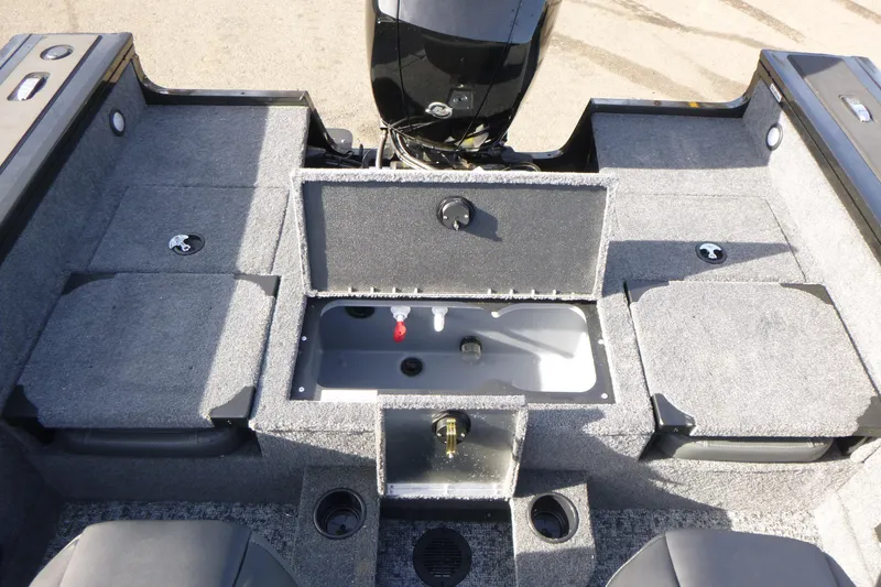 Slide: The Image of 2026 Tracker Targa V-19 Combo boat interior with Minn Kota trolling motor. - 9