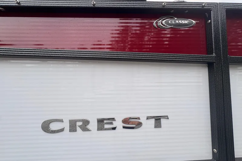 Slide: The Image of 2023 Crest Classic LX 220 SLRC logo on red and white background. - 13