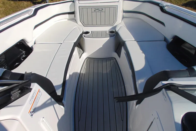 Slide: The Image of 2026 Yamaha Boats 252SD interior with sleek seating and modern design. - 22