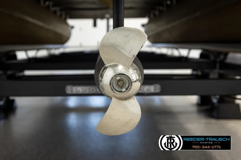 Slide: The Image of Propeller of a 2008 Bennington 2050 FSI boat on display at Reeder-Trausch Marine. - 45