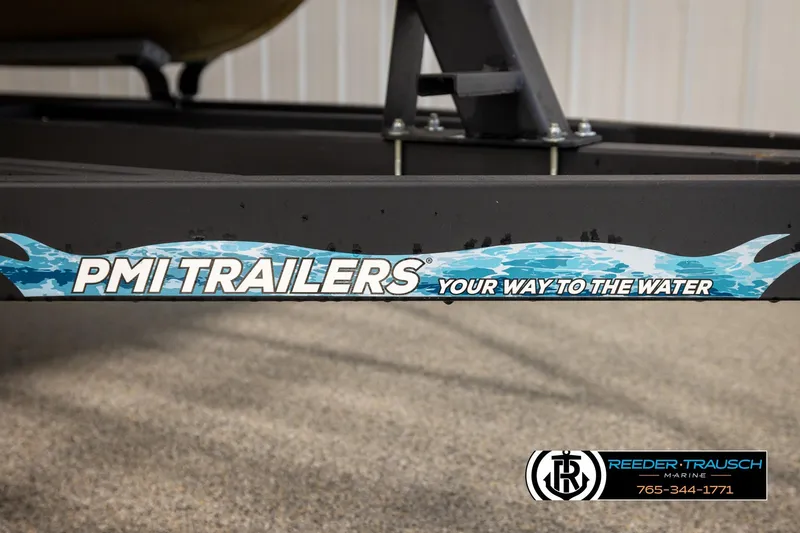 Slide: The Image of PMI Trailers logo on a Bennington 2050 FSI, 2008 model. - 49