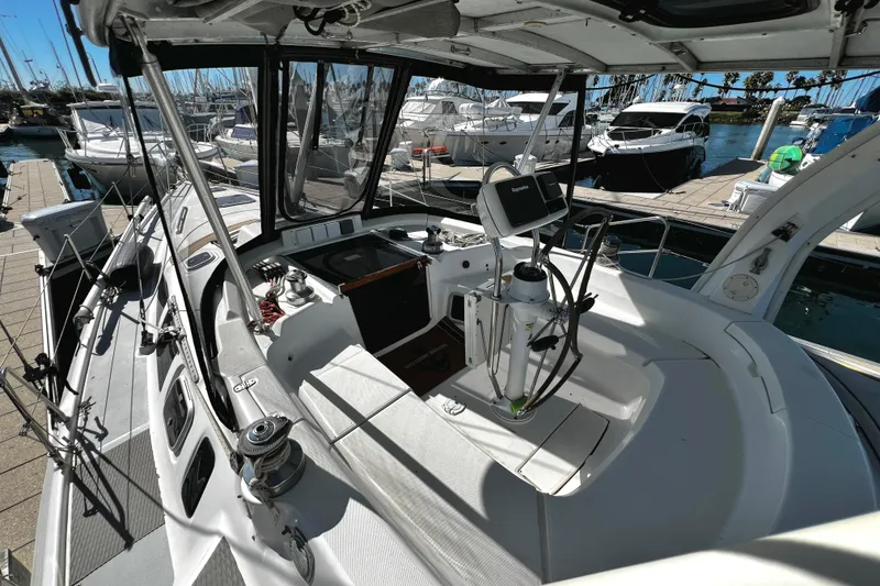 Slide: The Image of Cockpit of 1999 Hunter Passage 420 sailboat docked at marina. - 11