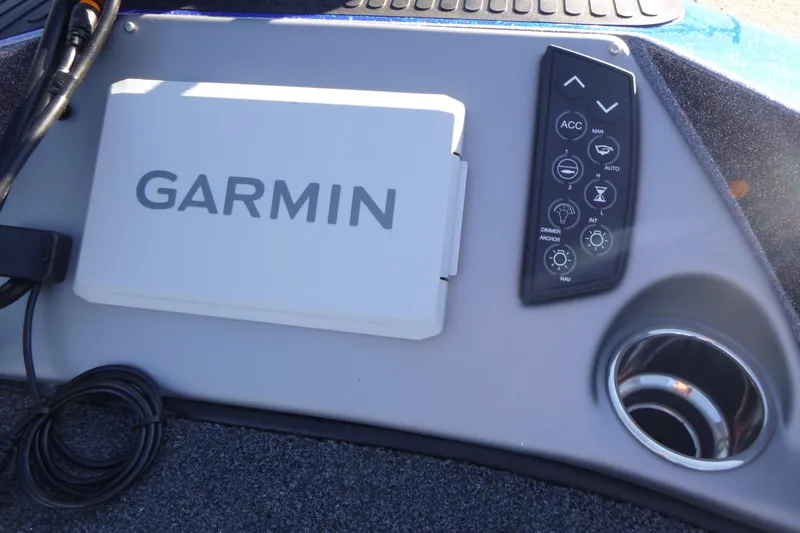 Slide: The Image of Control panel of 2026 Ranger 621FS Pro boat with Garmin device. - 40