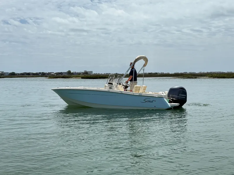 Slide: The Image of Scout 188 Sport Dorado 2026 on calm waters. - 4
