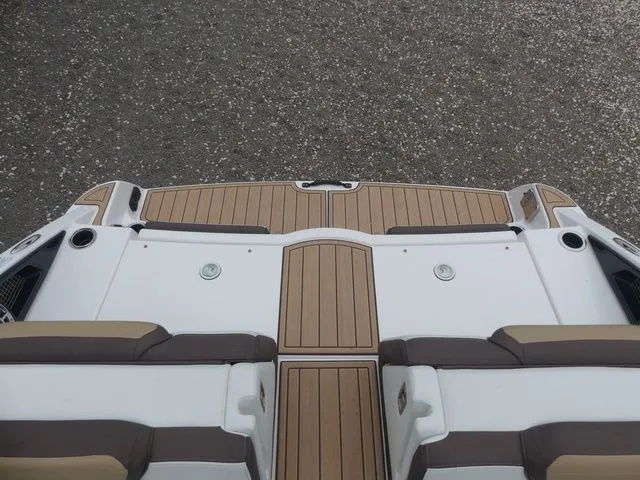 Slide: The Image of Yamaha 252SD 2023 - 23