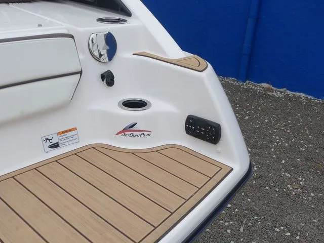 Slide: The Image of Yamaha 252SD 2023 - 24