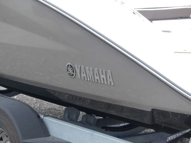 Slide: The Image of Yamaha 252SD 2023 - 7