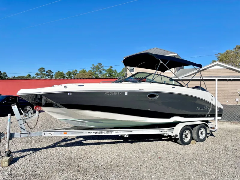 The Image of NauticStar 243 DC 2019 - 0