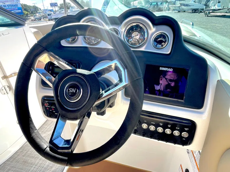 Slide: The Image of NauticStar 243 DC 2019 - 21