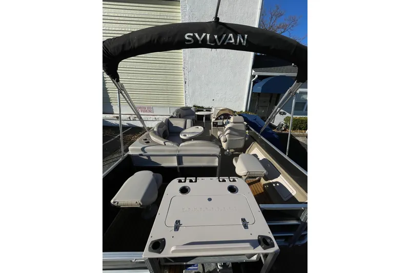 Slide: The Image of 2013 Sylvan Mirage Cruise 8520 CR pontoon boat with seating and canopy. - 4