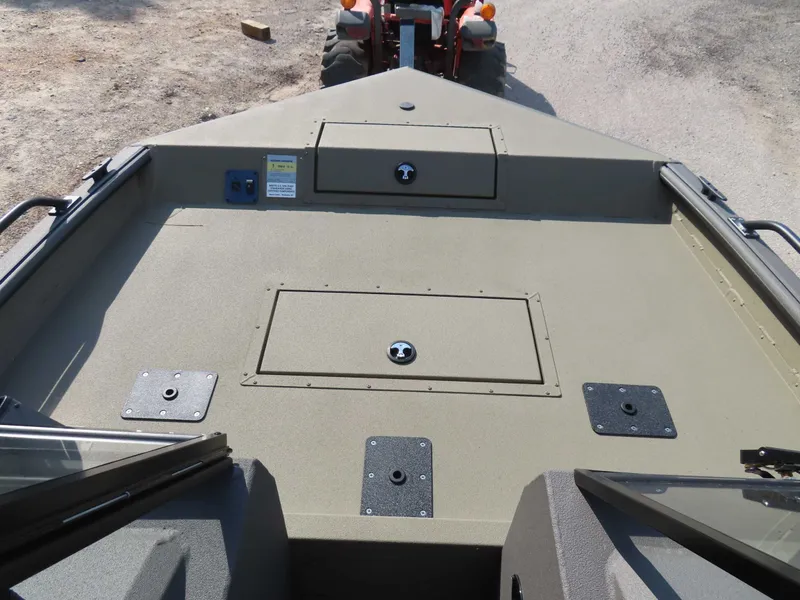 Slide: The Image of SeaArk Protege 200 2026 - 23