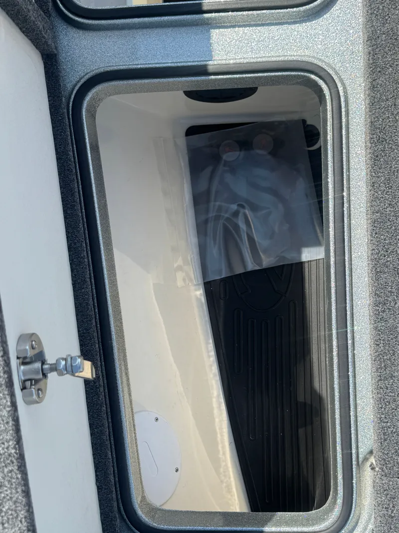 Slide: The Image of Ranger Z520L 2019 - 22