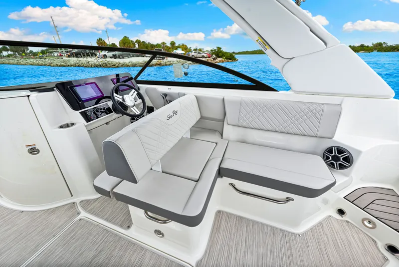 Slide: The Image of Sea Ray SDX 250 Outboard 2026 - 13