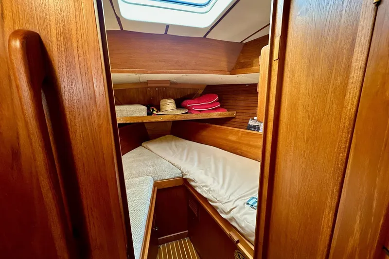 Slide: The Image of Nauticat 38 - Forward Cabin - 7