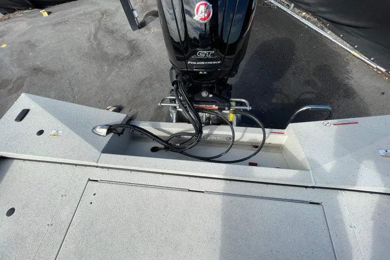 Slide: The Image of 2023 Ranger RB190 boat with outboard motor, rear deck view. - 58