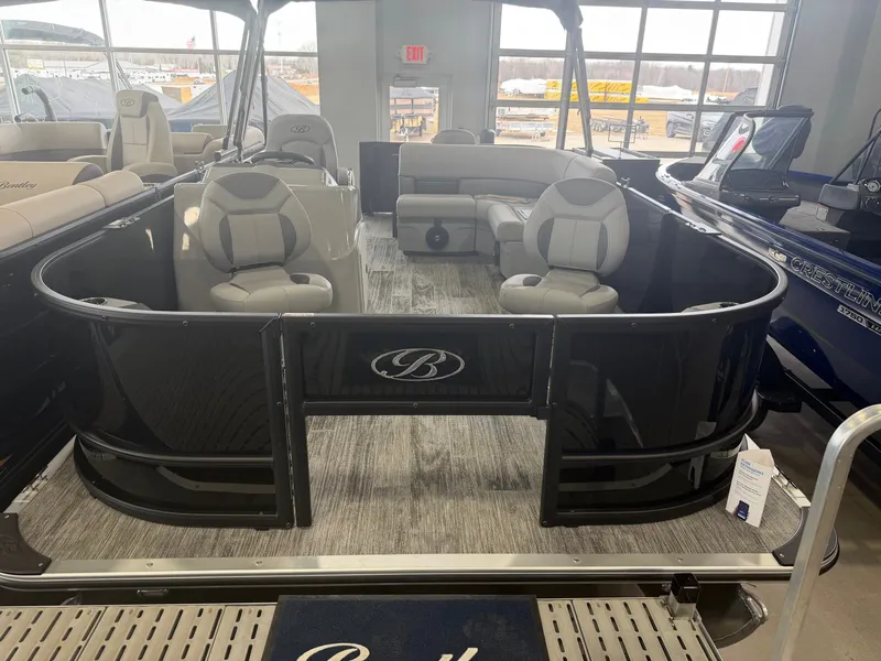 The Image of Bentley Pontoons LE 180 3 PT 2026 - undefined