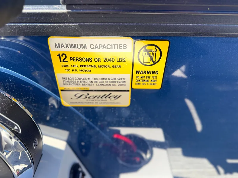 Slide: The Image of Safety label on Bentley Pontoons FISH 220 FISH N CRUISE 2026. - 11