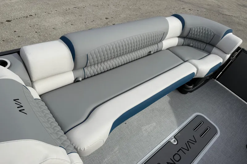 Slide: The Image of Luxurious seating on 2026 Avalon 2785 Excalibur LTD Windshield Quad Lounger boat. - 15