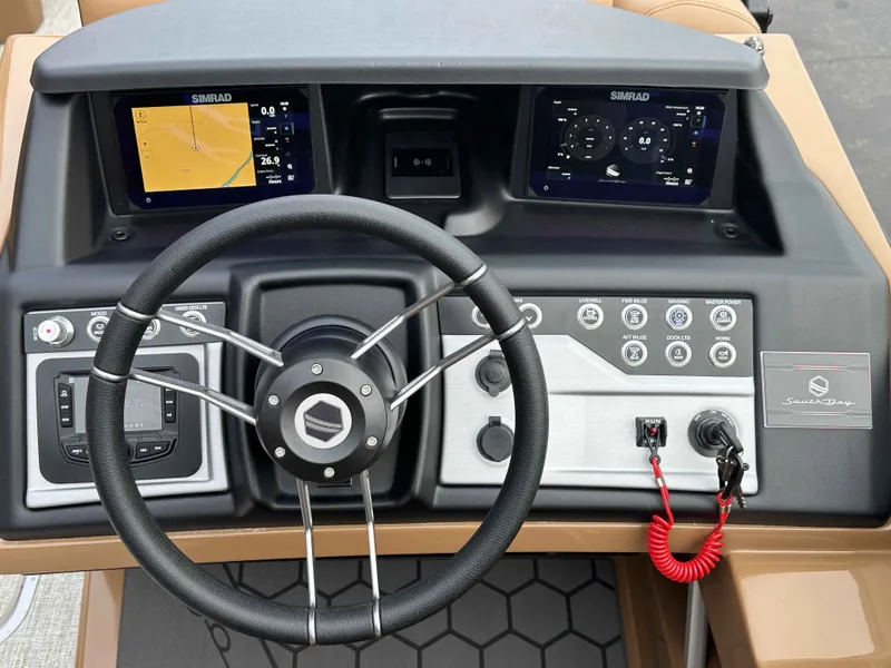 Slide: The Image of South Bay 525UL 2026 - 10