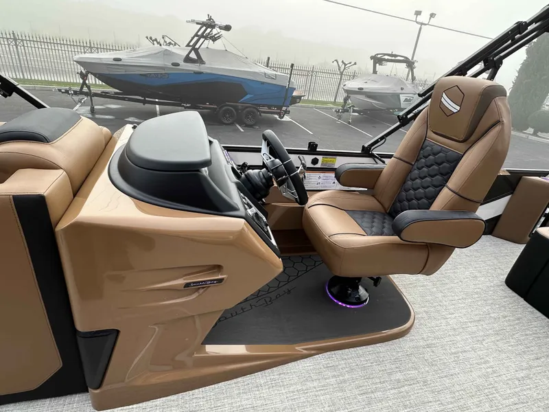 Slide: The Image of South Bay 525UL 2026 - 11