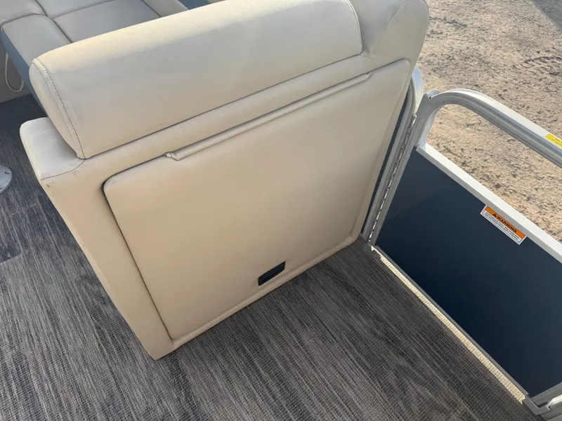 Slide: The Image of Sweetwater 2086 Quad Fish 2022 - 15