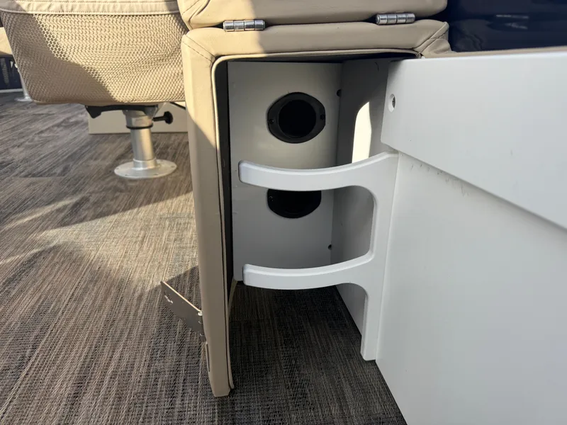 Slide: The Image of Sweetwater 2086 Quad Fish 2022 - 27