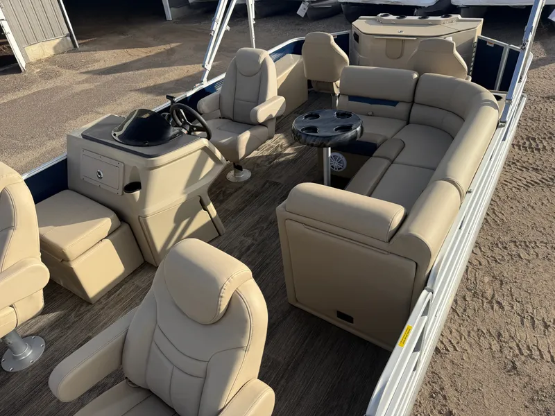 Slide: The Image of Sweetwater 2086 Quad Fish 2022 - 3