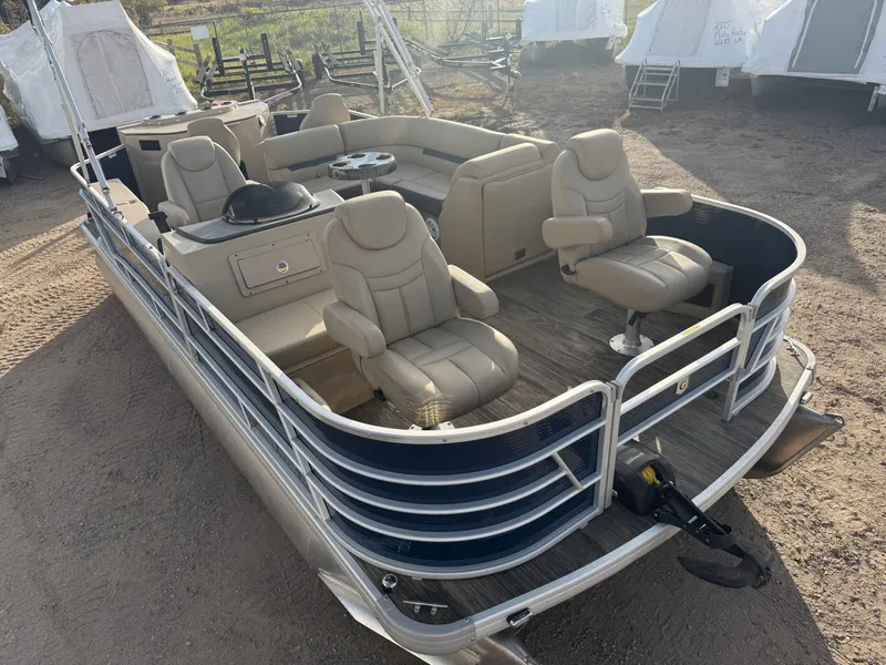 Slide: The Image of Sweetwater 2086 Quad Fish 2022 - 36