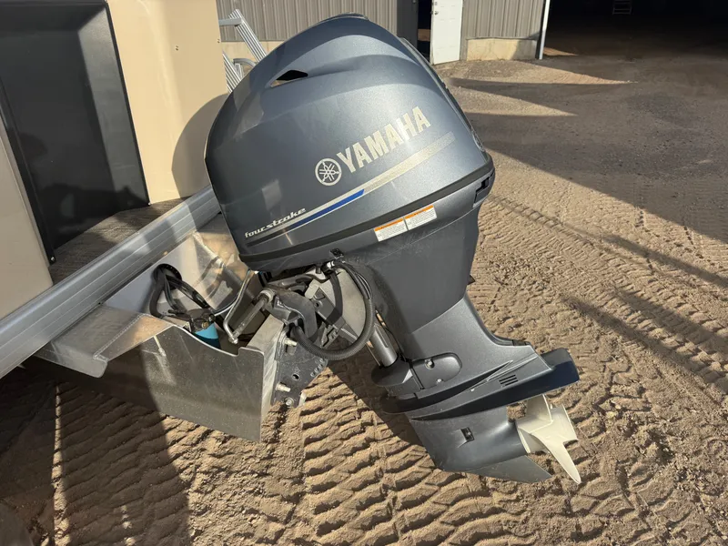 Slide: The Image of Sweetwater 2086 Quad Fish 2022 - 43